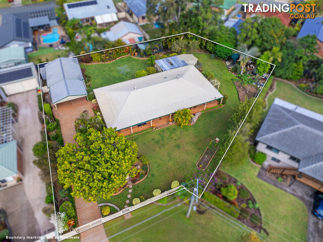 9 Dawn Crescent THORNLANDS QLD 4164