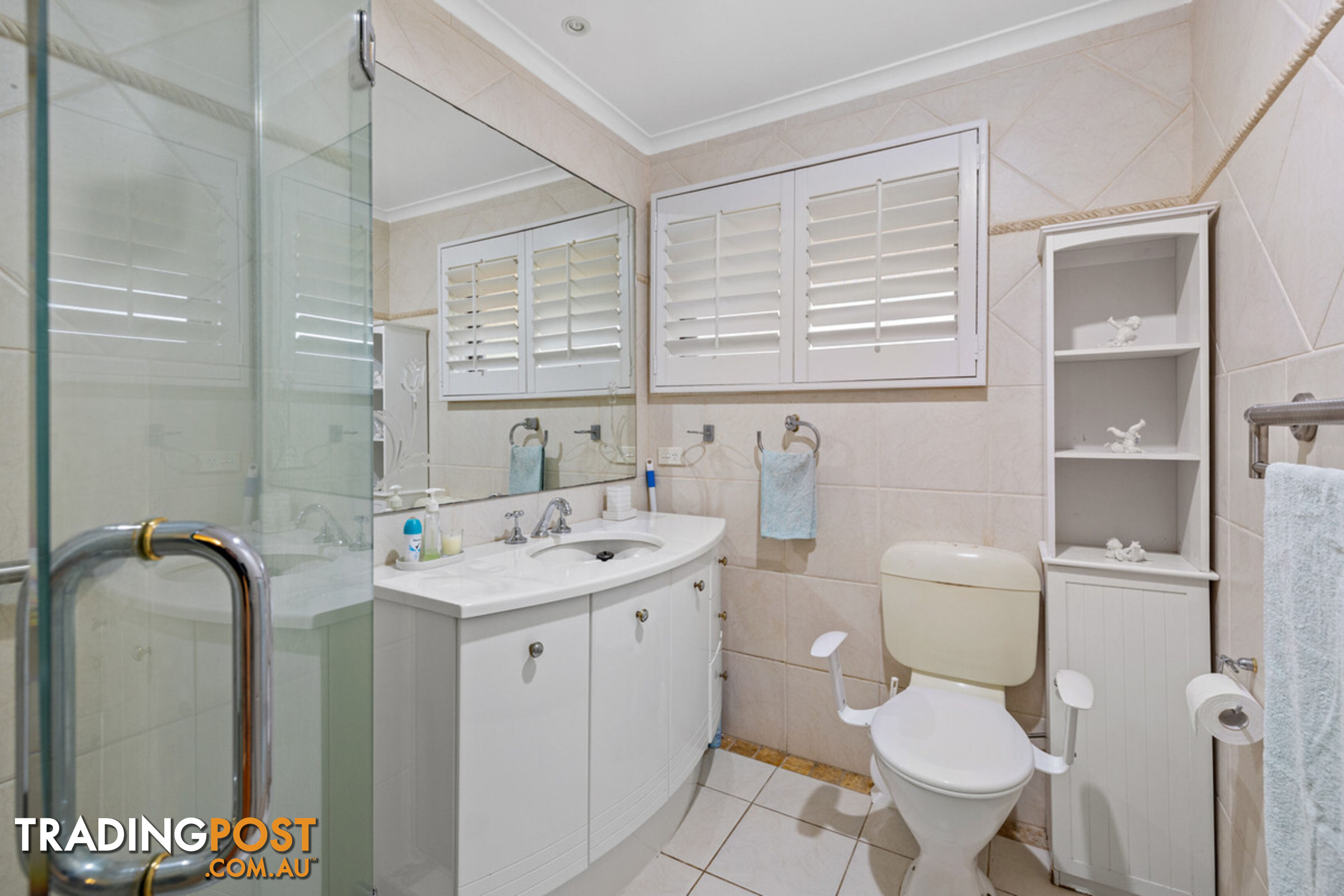 9 Dawn Crescent THORNLANDS QLD 4164