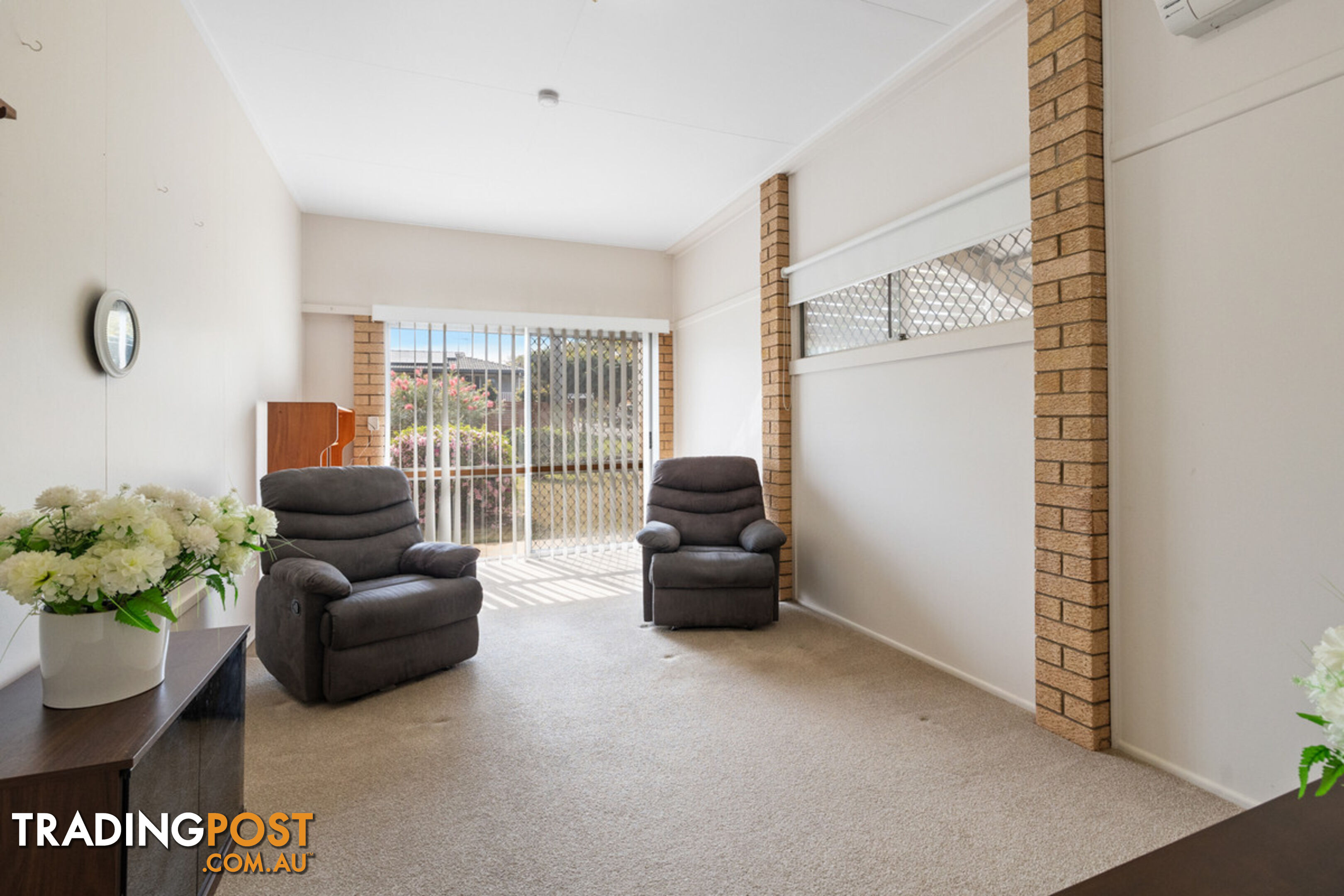 2 Dalkerry Street WYNNUM WEST QLD 4178