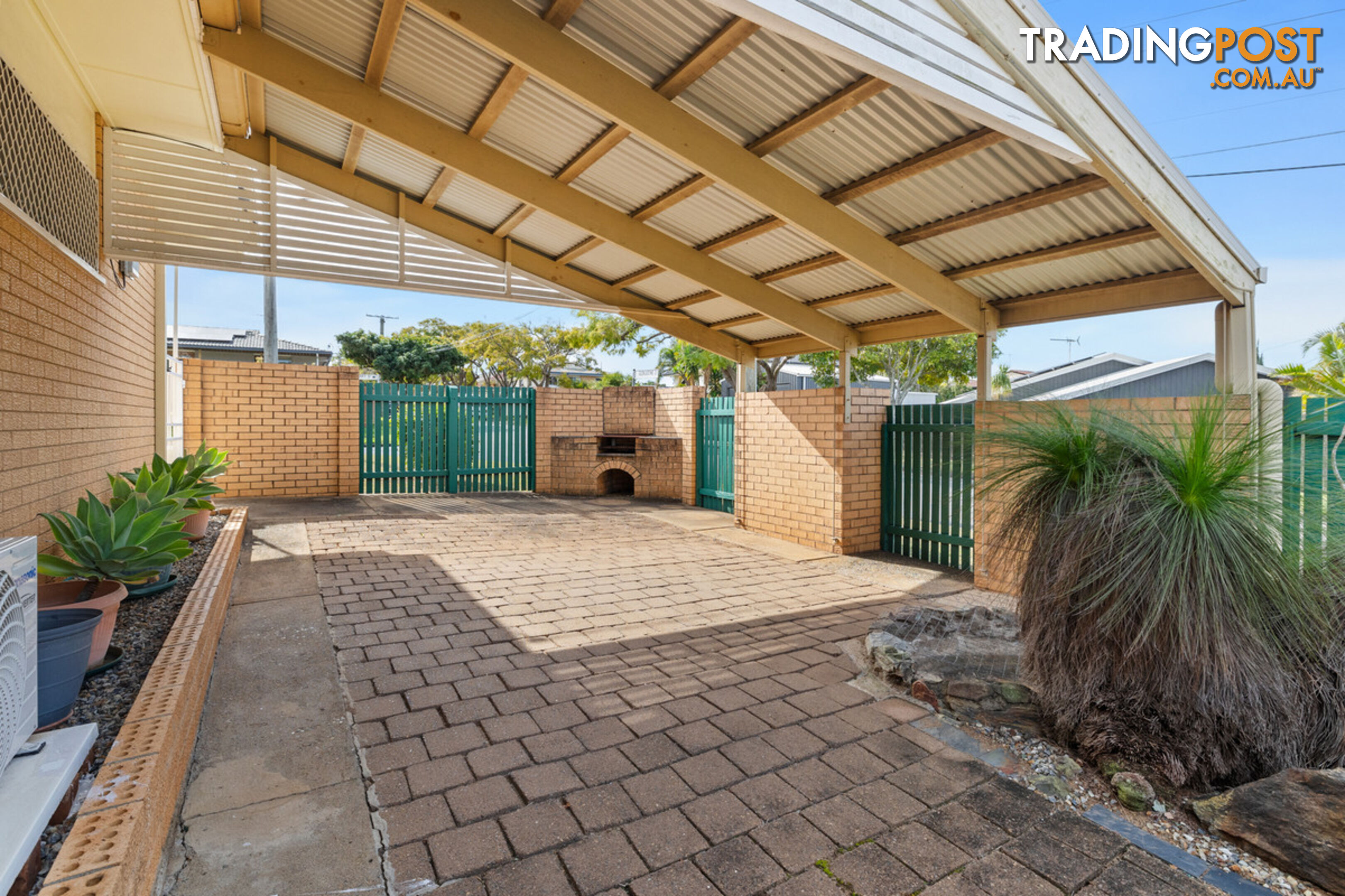 2 Dalkerry Street WYNNUM WEST QLD 4178