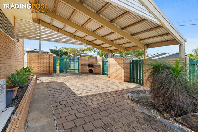 2 Dalkerry Street WYNNUM WEST QLD 4178