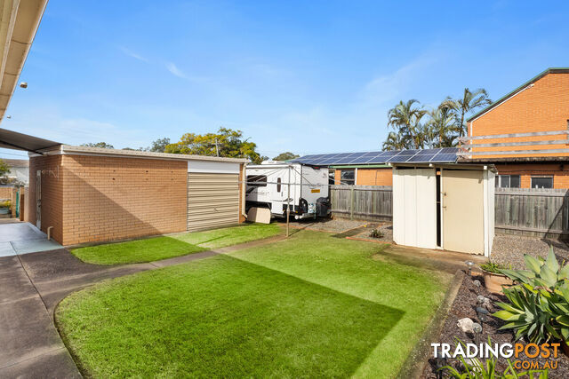 2 Dalkerry Street WYNNUM WEST QLD 4178