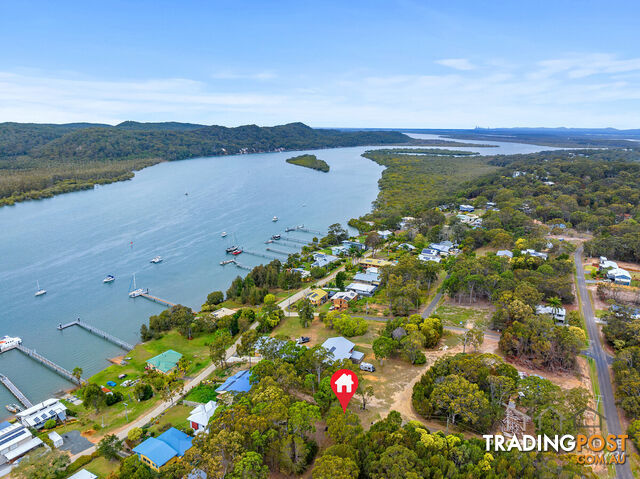 43 Scenic Drive RUSSELL ISLAND QLD 4184