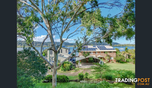 158 Canaipa Point Drive RUSSELL ISLAND QLD 4184