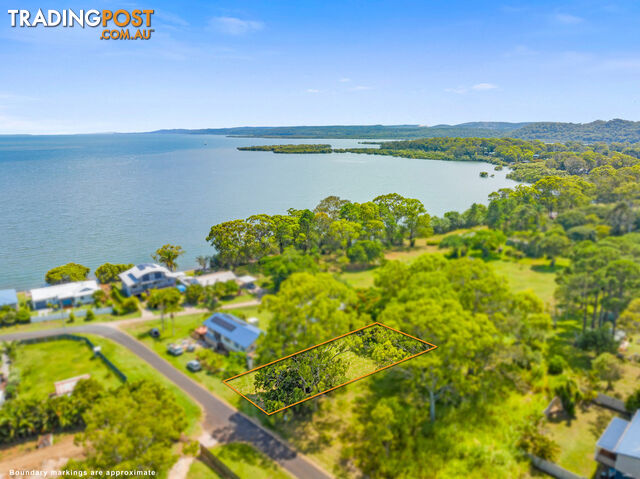 7 Michel Street RUSSELL ISLAND QLD 4184