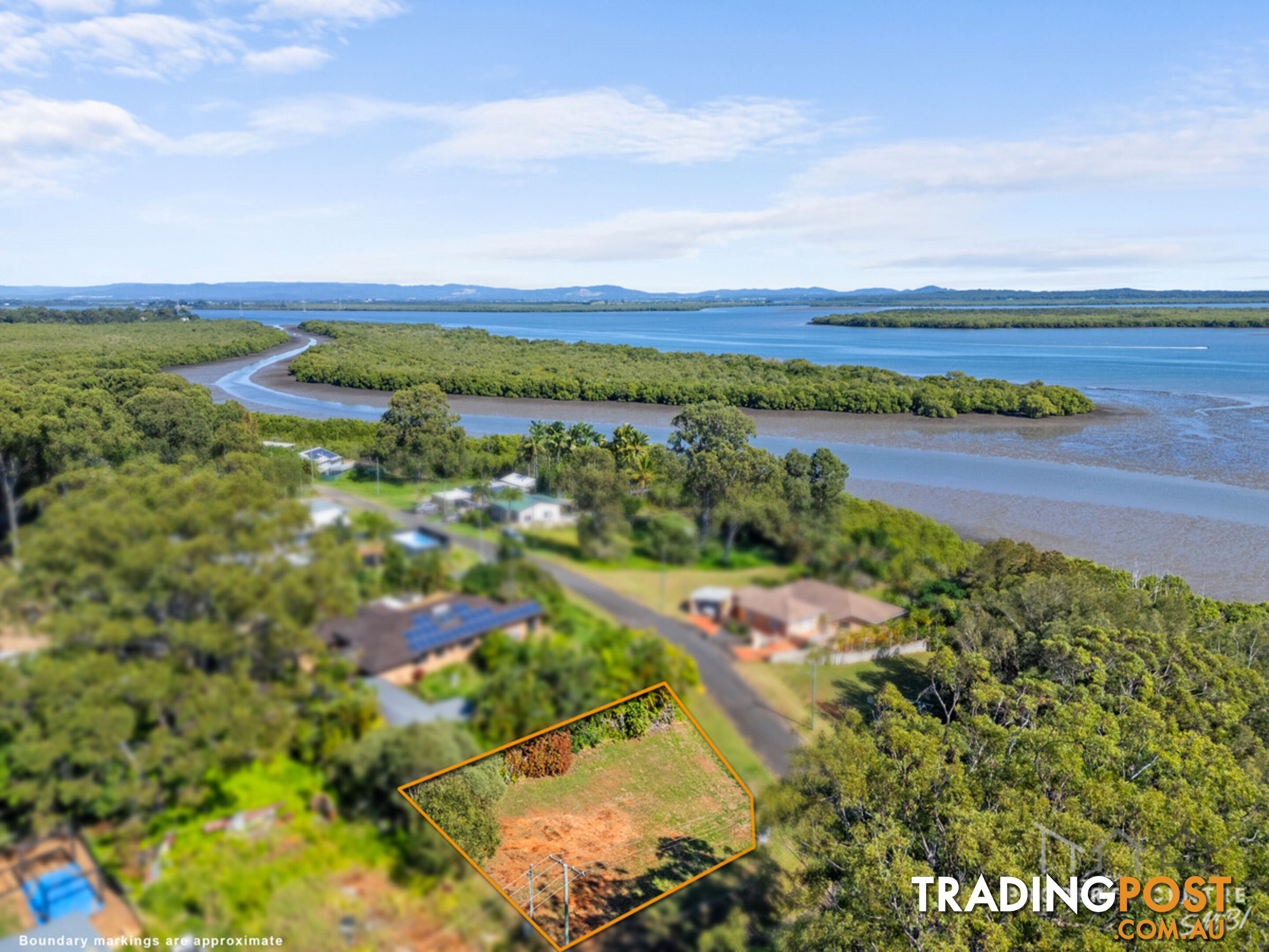 111 Palm Beach Road RUSSELL ISLAND QLD 4184