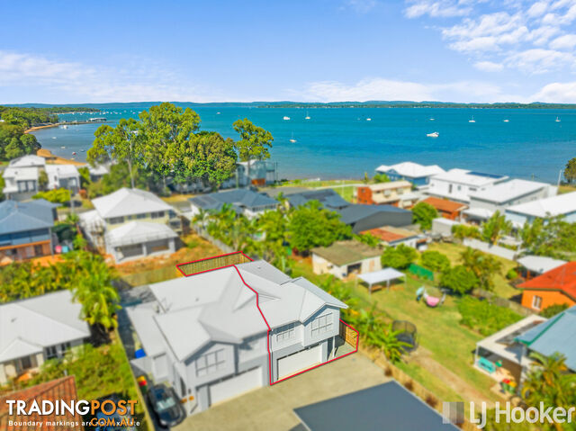 2/11A Base Street VICTORIA POINT QLD 4165