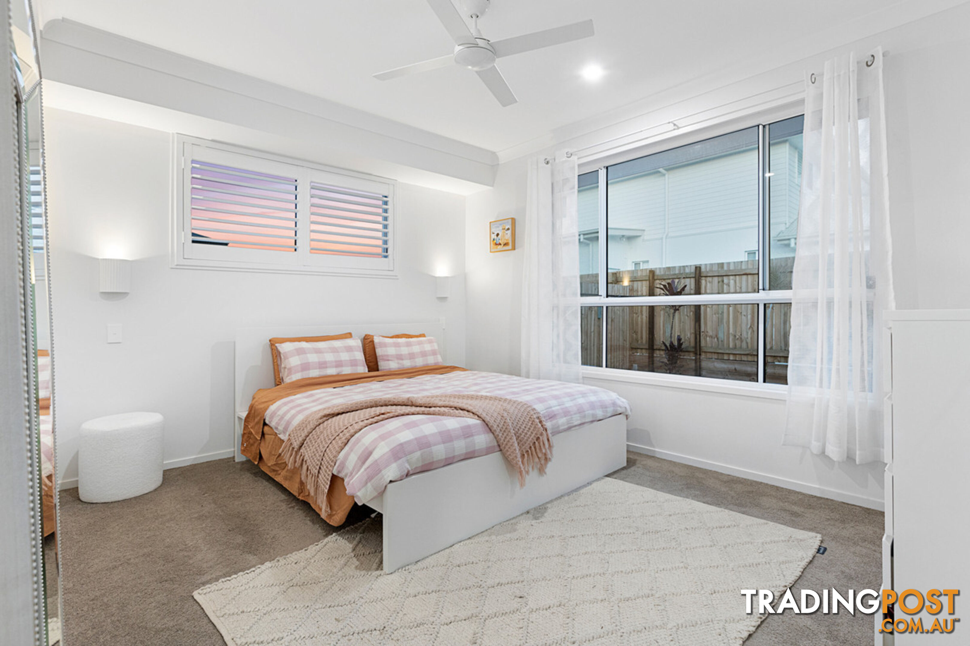 27 Radiance Crescent THORNLANDS QLD 4164