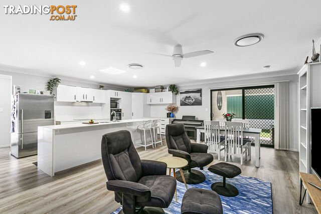 2/15 Oxford Street ALEXANDRA HILLS QLD 4161