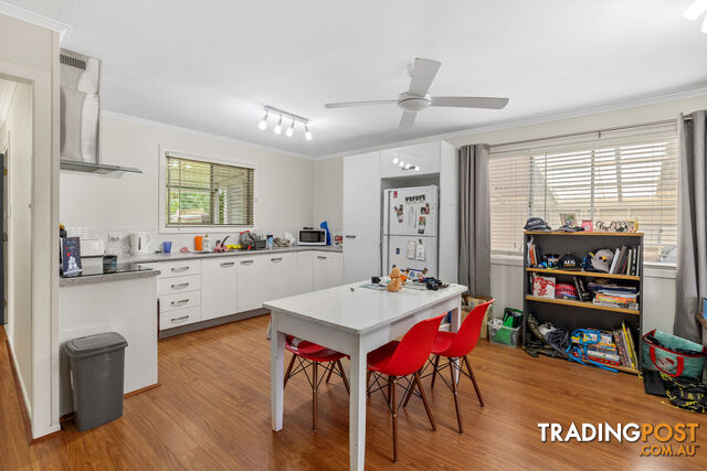 31 First Avenue BEACHMERE QLD 4510