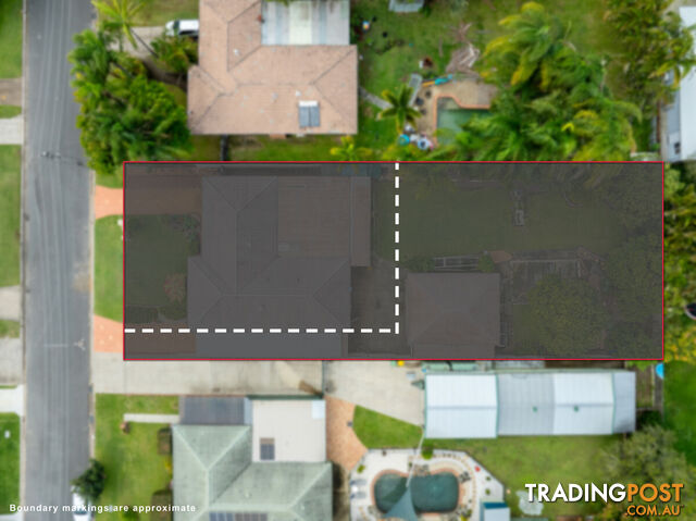 8 Meredith Place REDLAND BAY QLD 4165 - photo 2 of 24