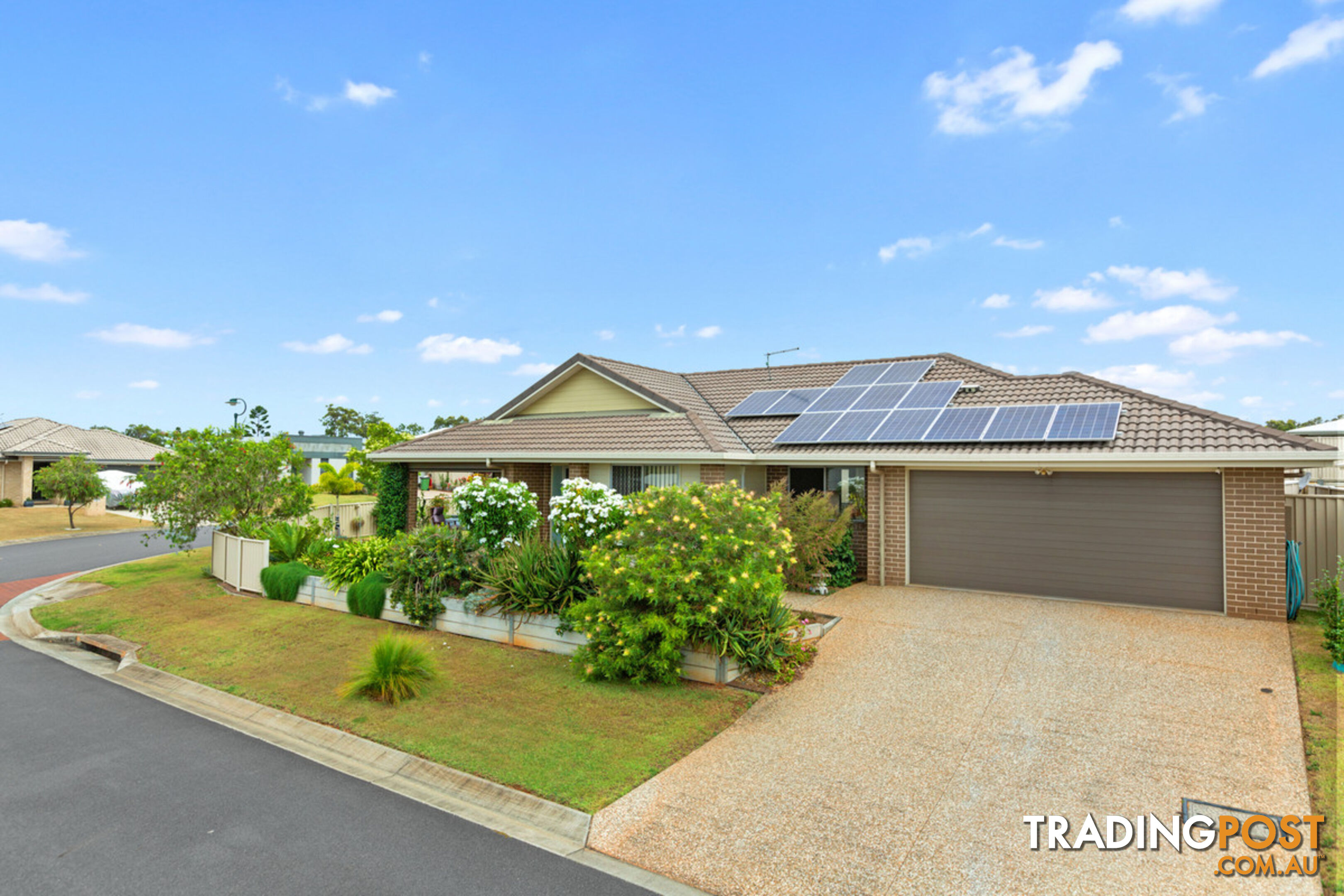 8 Willis Close REDLAND BAY QLD 4165