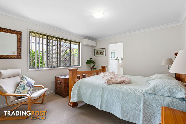 8 Willis Close REDLAND BAY QLD 4165