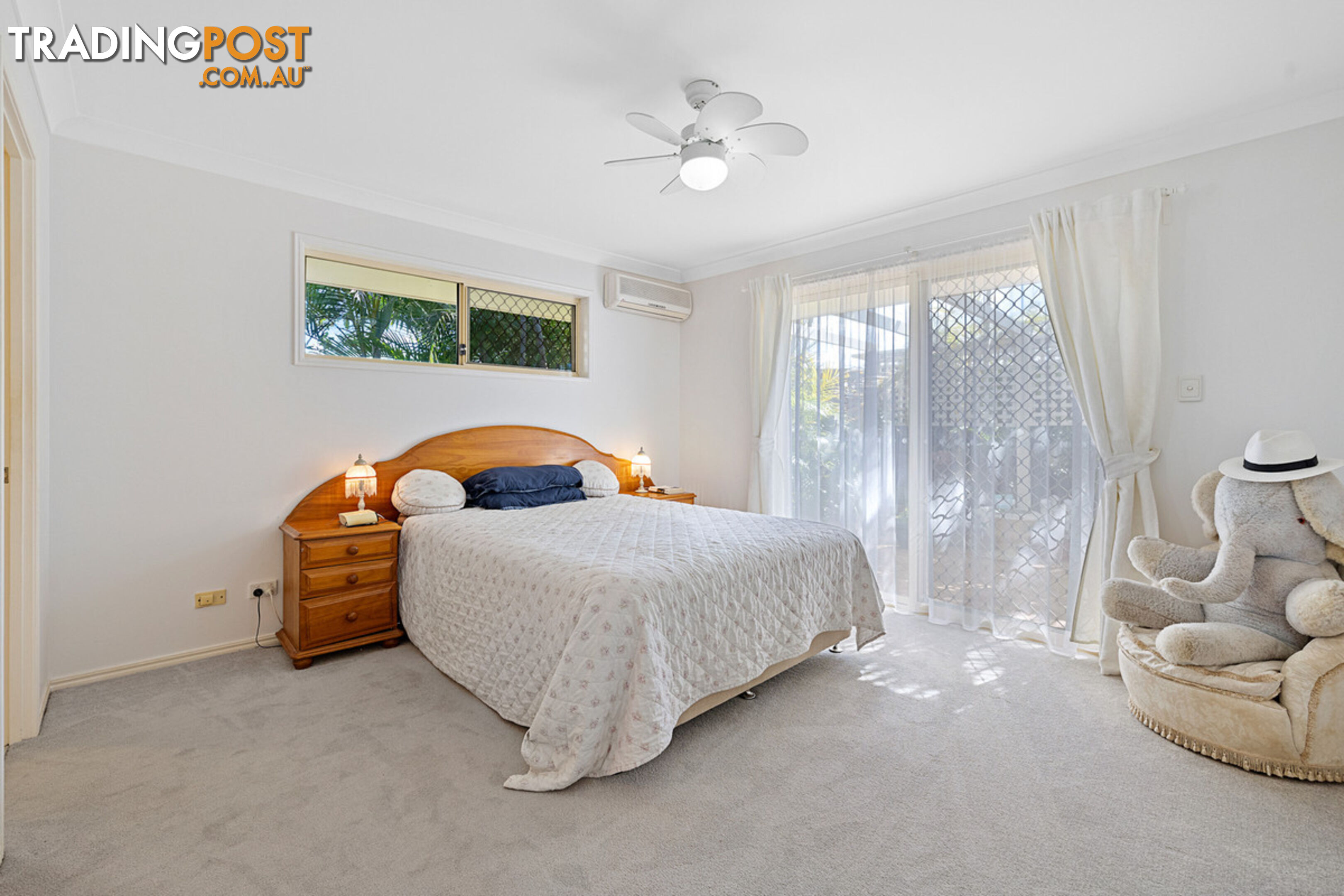 21 Beachside Court VICTORIA POINT QLD 4165