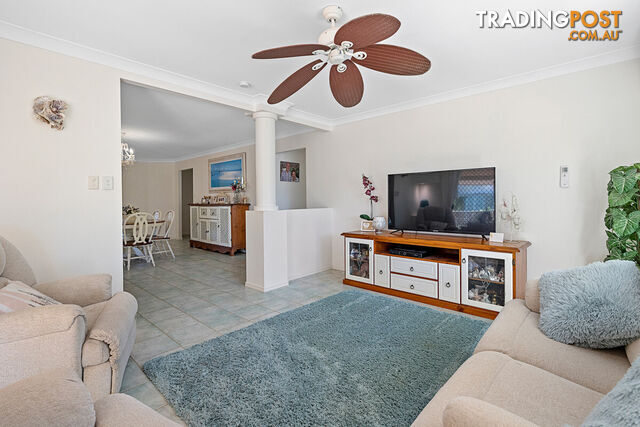 21 Beachside Court VICTORIA POINT QLD 4165