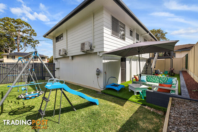 1/12 Hampshire Crescent ALEXANDRA HILLS QLD 4161