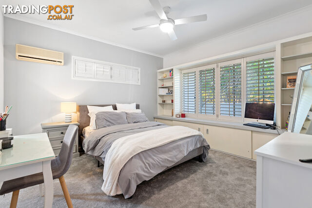 12 Paxton Street RABY BAY QLD 4163