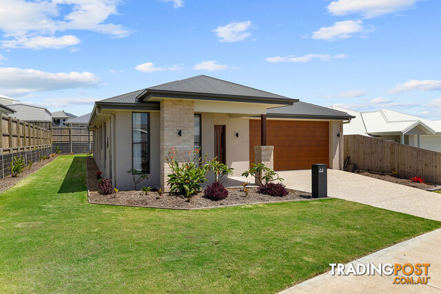 44 Shoreline Avenue REDLAND BAY QLD 4165