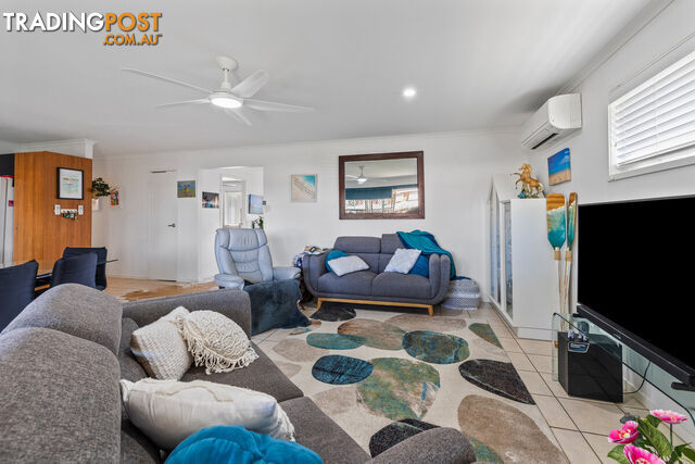 4/192 Hargreaves Road MANLY WEST QLD 4179