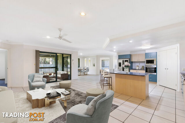 1 Highgreen Place THORNLANDS QLD 4164