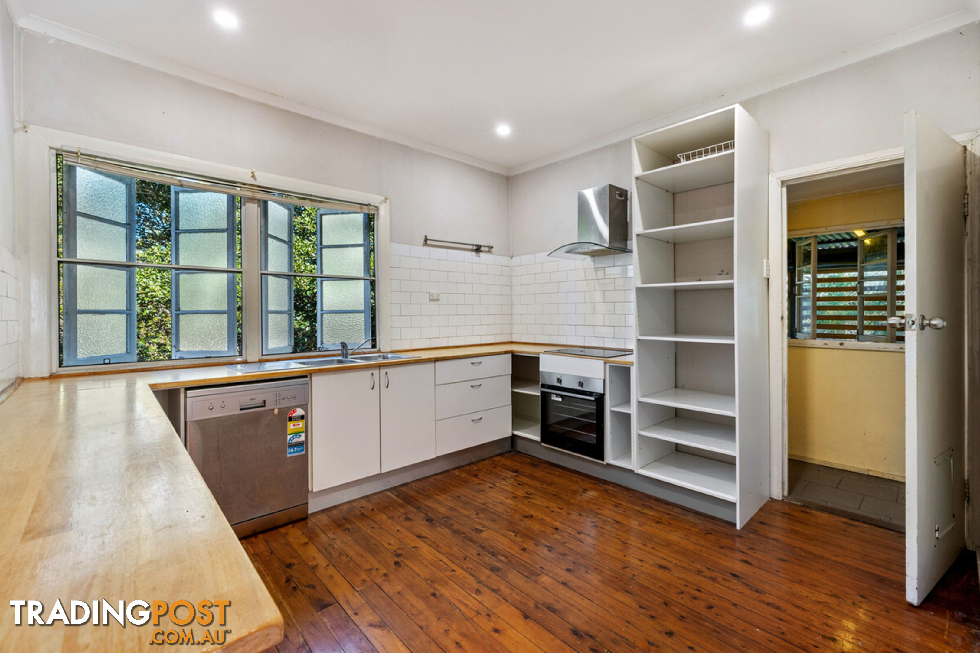 57 Gladstone Street COORPAROO QLD 4151