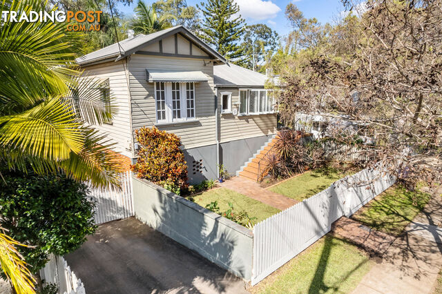 9 Fagan Road HERSTON QLD 4006