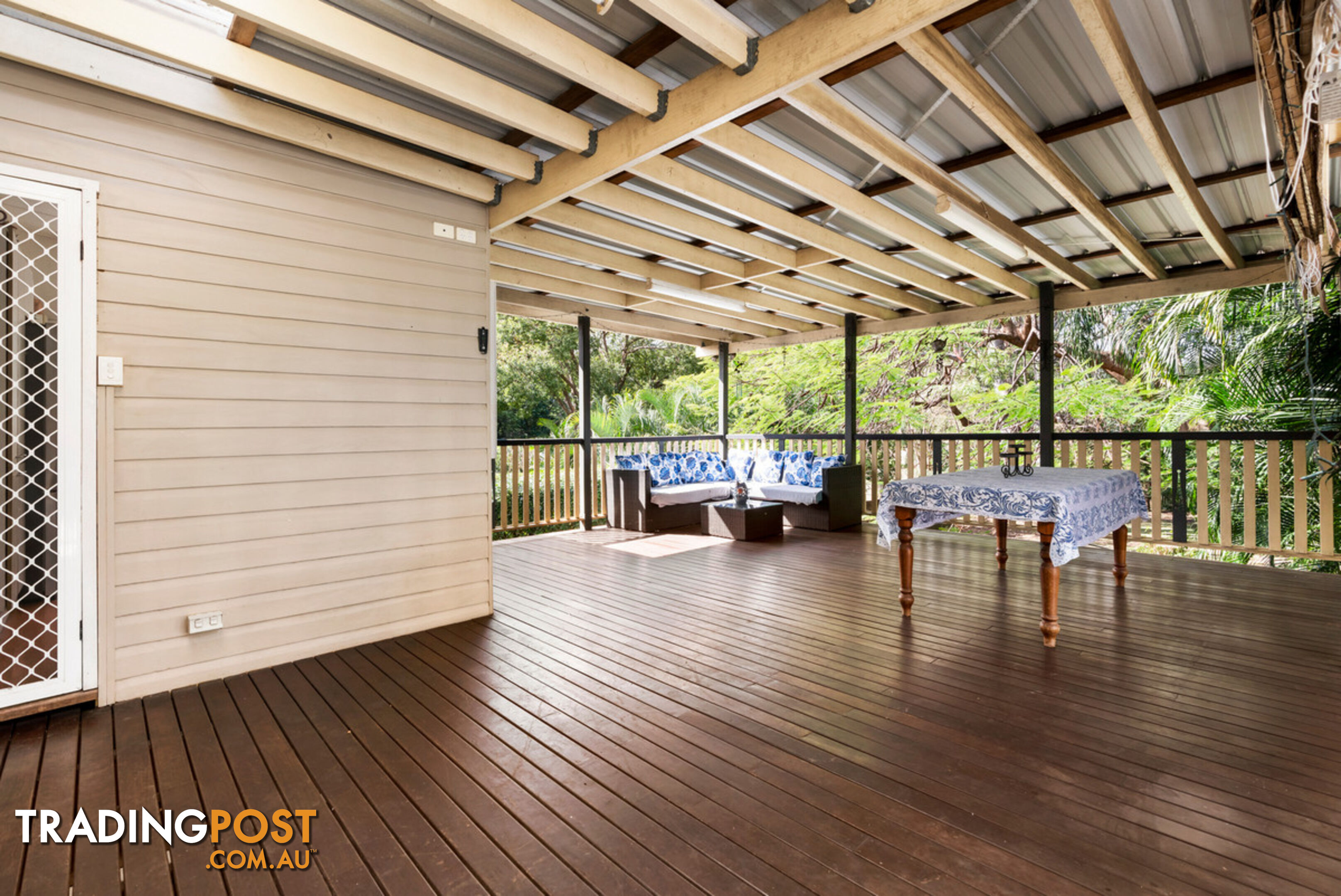 9 Fagan Road HERSTON QLD 4006