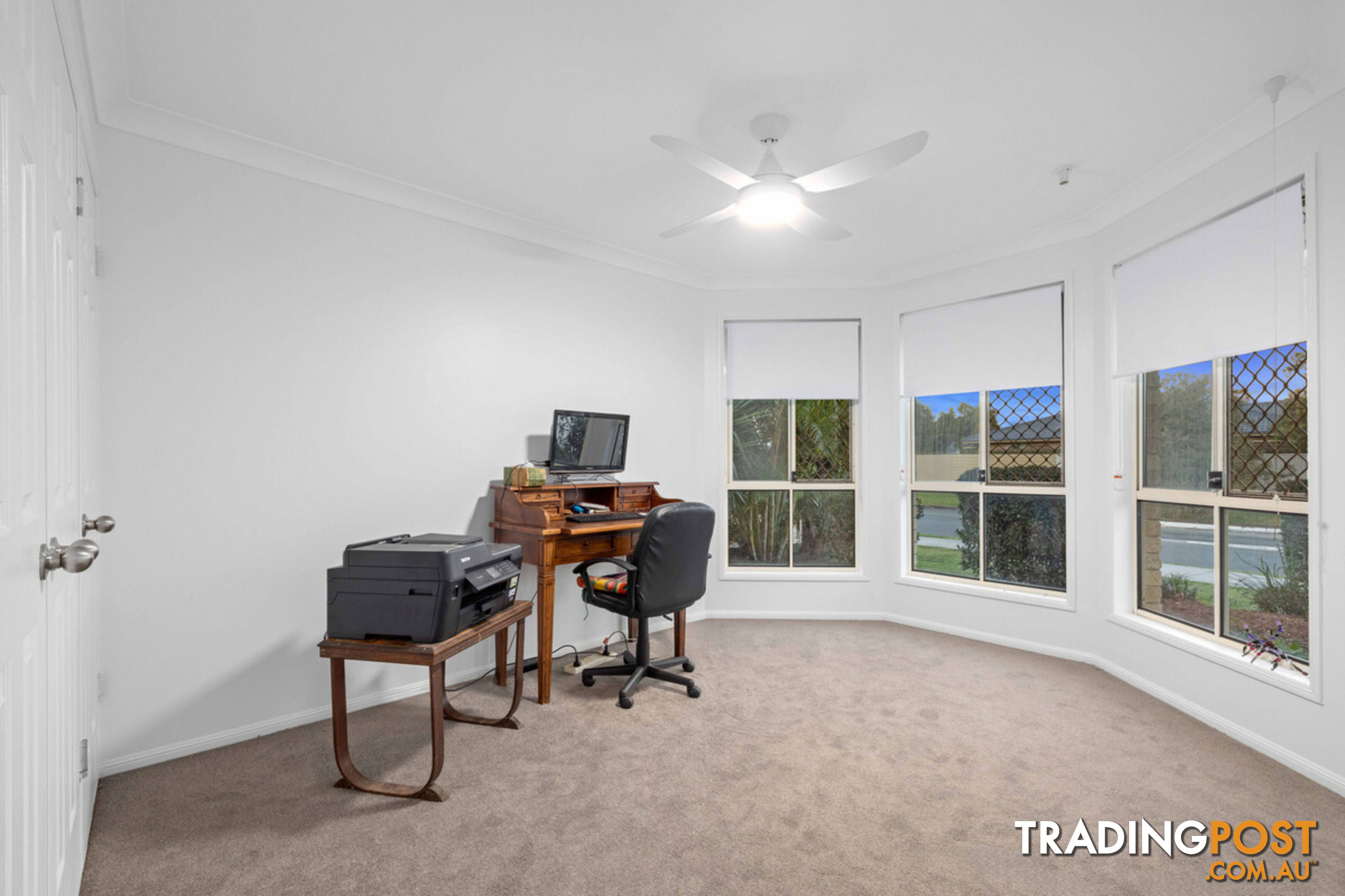 11 Manning Esplanade THORNLANDS qld 4164