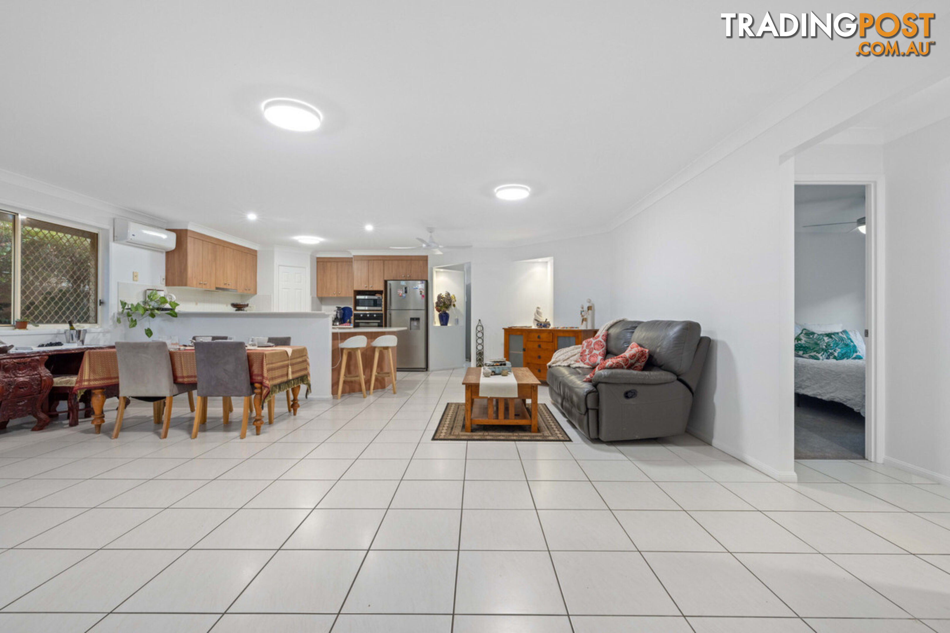 11 Manning Esplanade THORNLANDS qld 4164