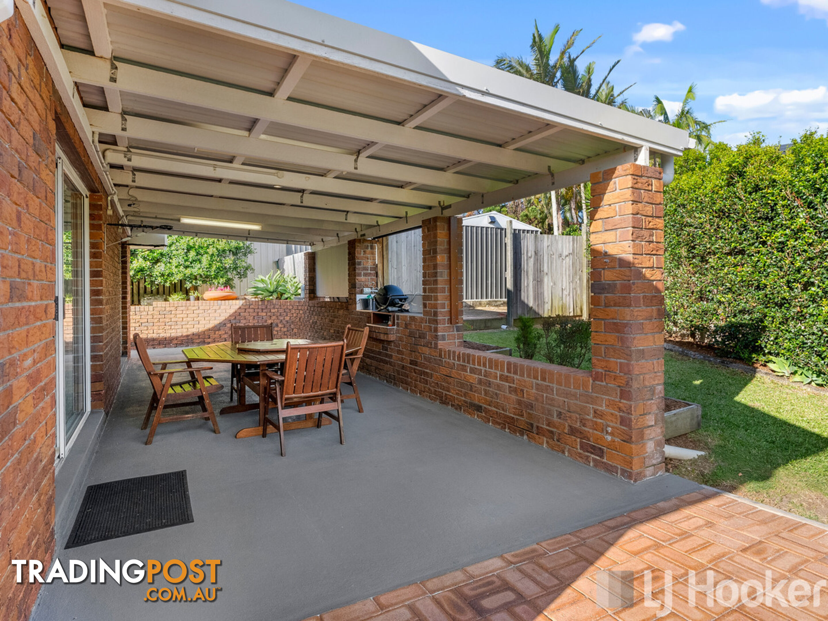 1 Lake View Drive THORNLANDS QLD 4164