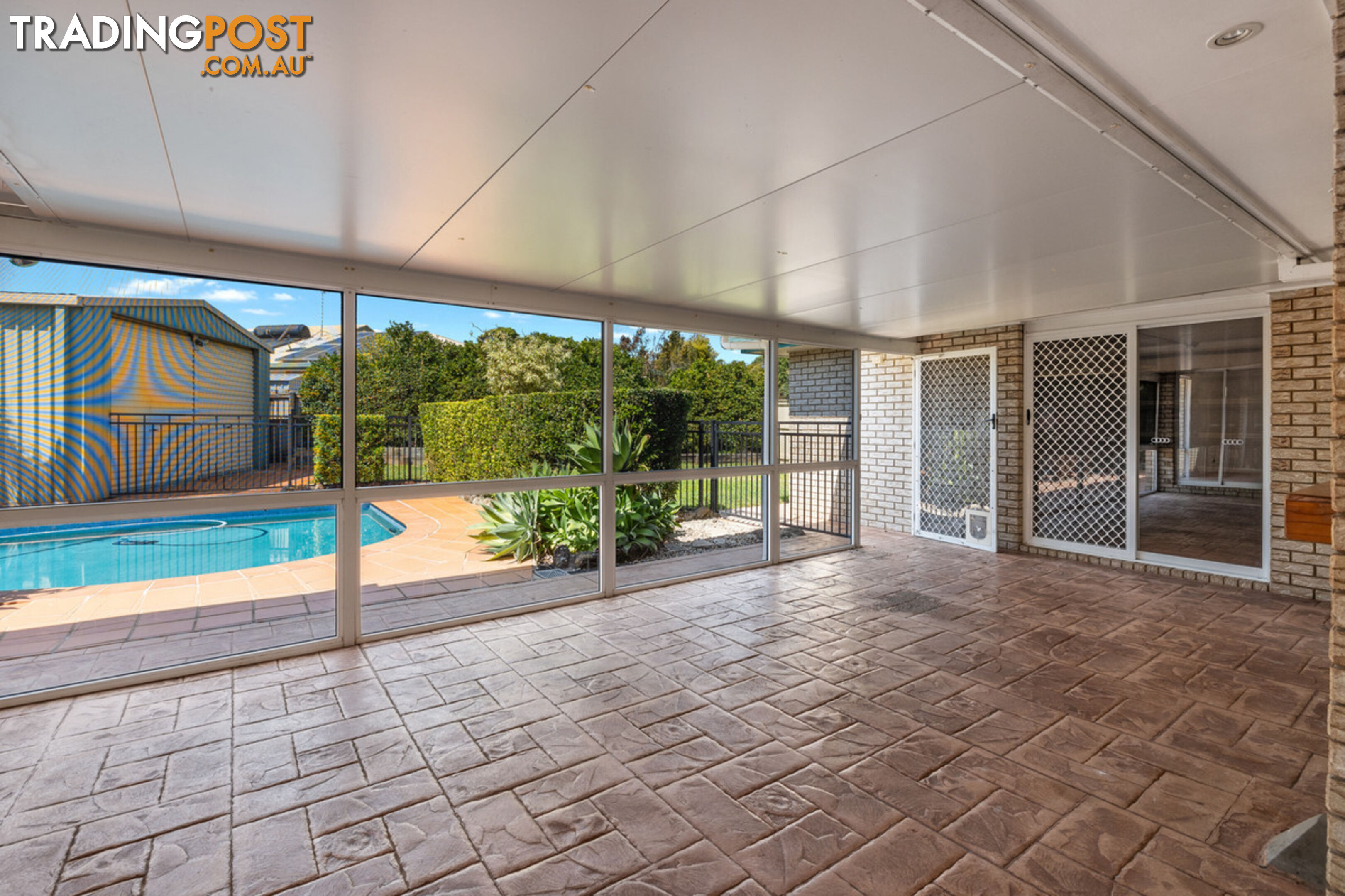 9 Carisbrooke Court BIRKDALE QLD 4159