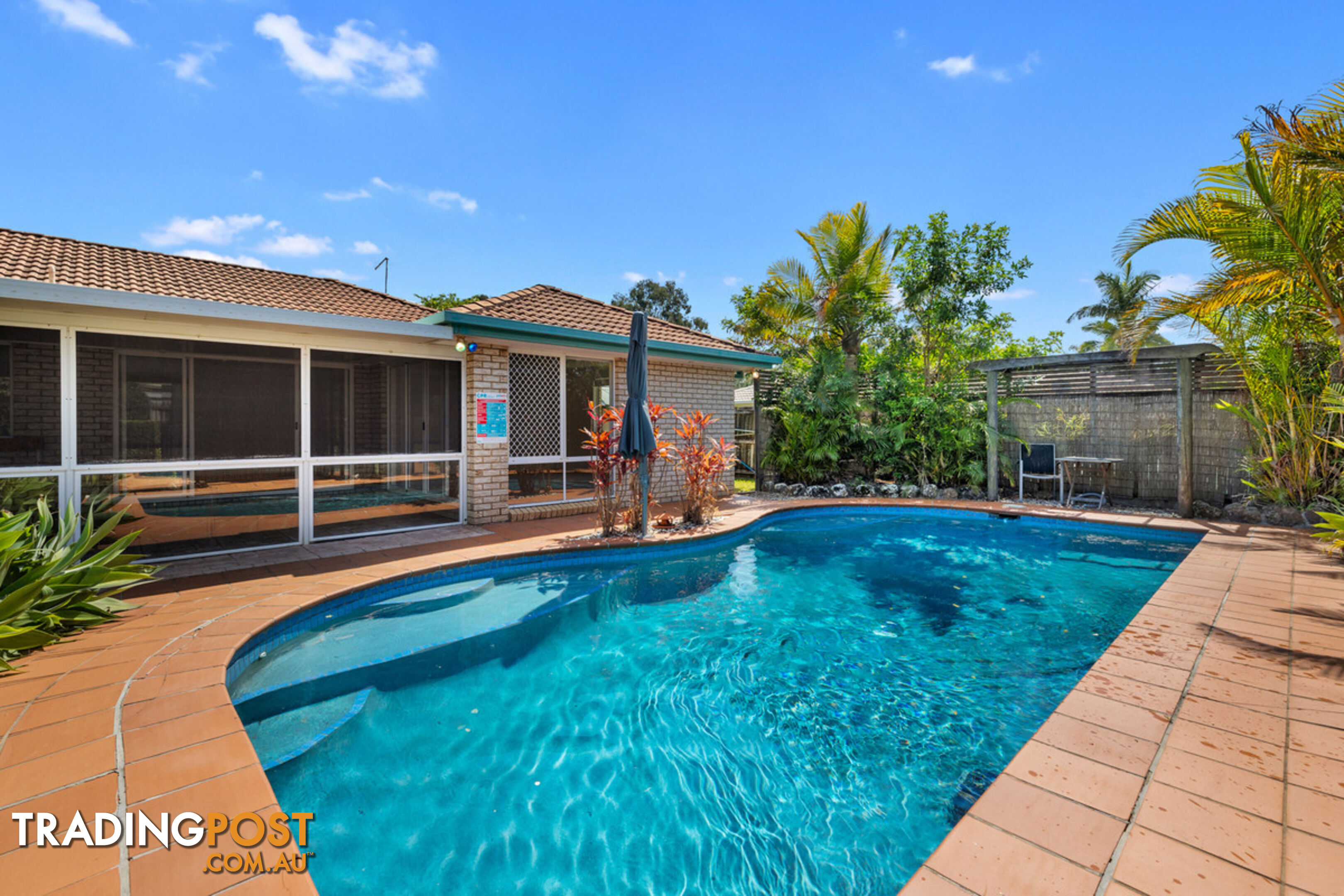 9 Carisbrooke Court BIRKDALE QLD 4159