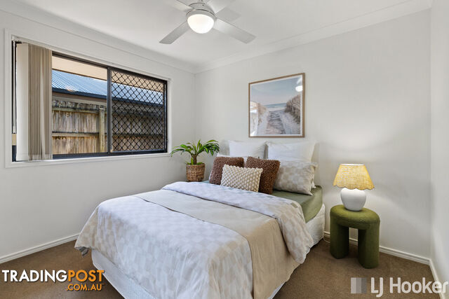 15 Sam Place THORNLANDS QLD 4164