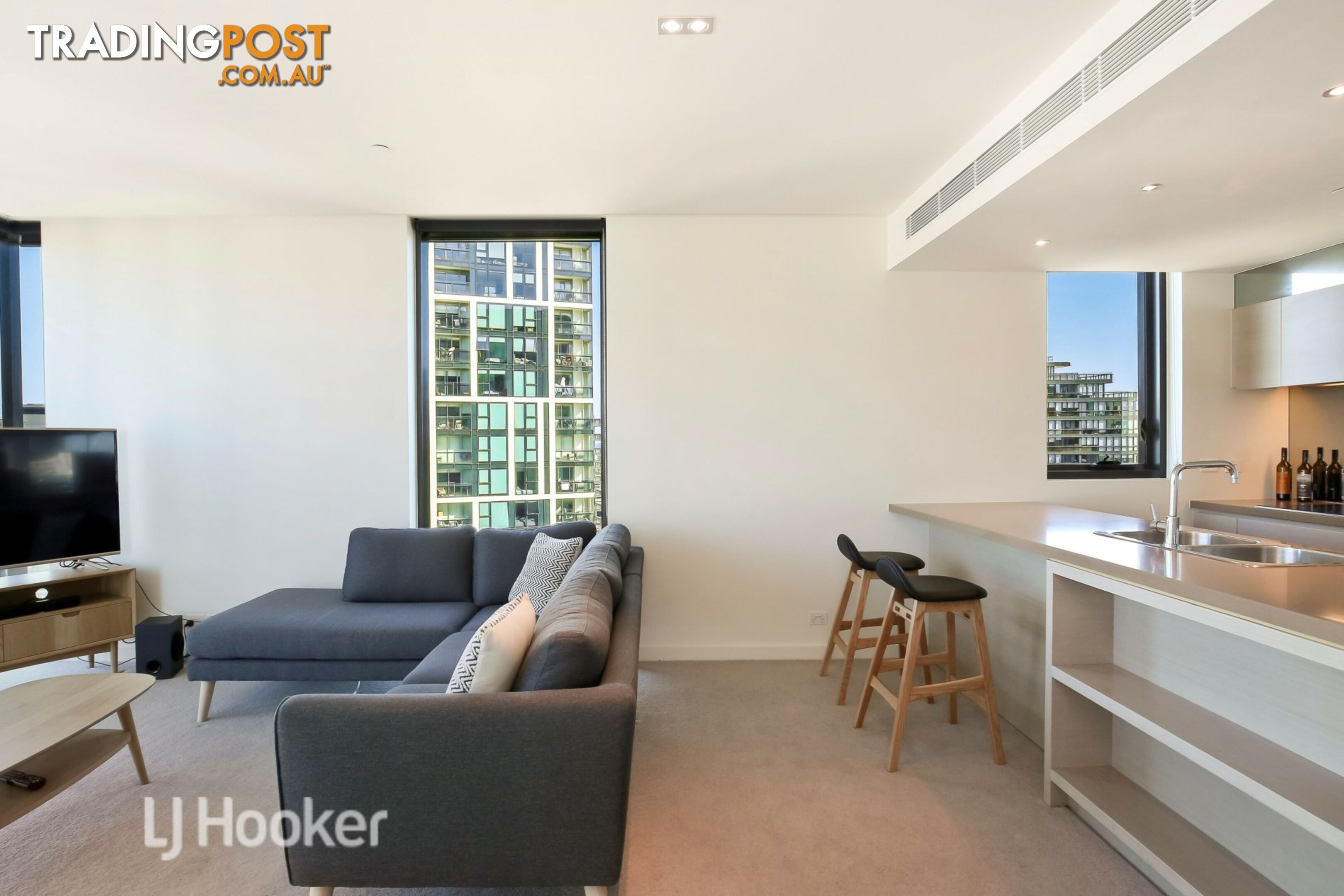 266/8 Waterside Place DOCKLANDS VIC 3008