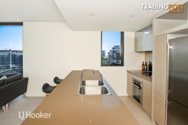 266/8 Waterside Place DOCKLANDS VIC 3008