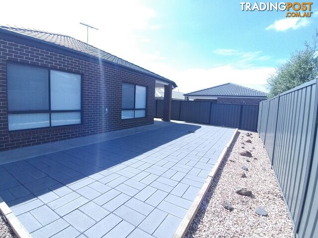 22 Risdon Chase WOLLERT VIC 3750