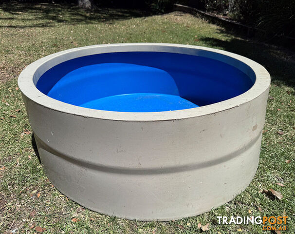 Round fish pond