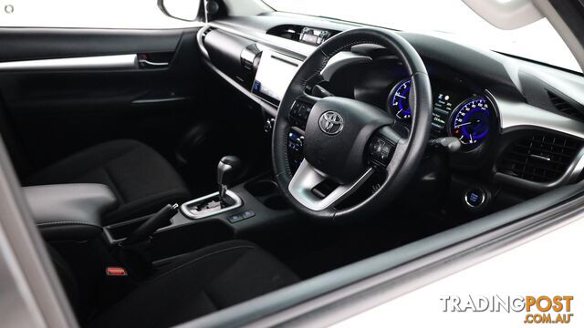 2019 Toyota Hilux SR5 Auto 4x4 Double Cab - photo 5 of 41