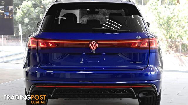 2025 Volkswagen Touareg R RC Auto 4MOTION MY26 - photo 3 of 7