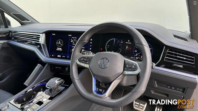 2025 Volkswagen Touareg R RC Auto 4MOTION MY26 - photo 3 of 25