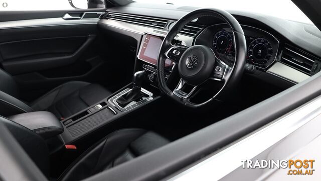 2018 Volkswagen Arteon 206TSI R-Line 3H Auto 4MOTION MY18 - photo 5 of 34