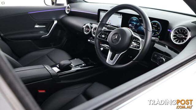 2022 Mercedes-Benz A-Class A180 Auto - photo 4 of 40