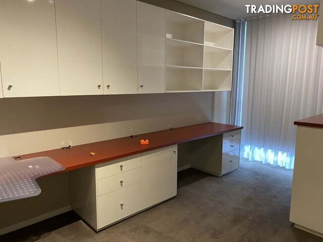 Cabinets &amp; Shelving - Modular