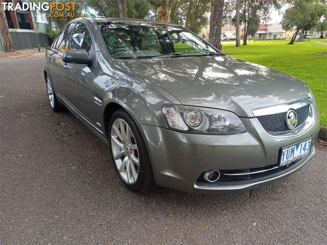 2012 HOLDEN CALAIS V VE II MY12 4D SEDAN