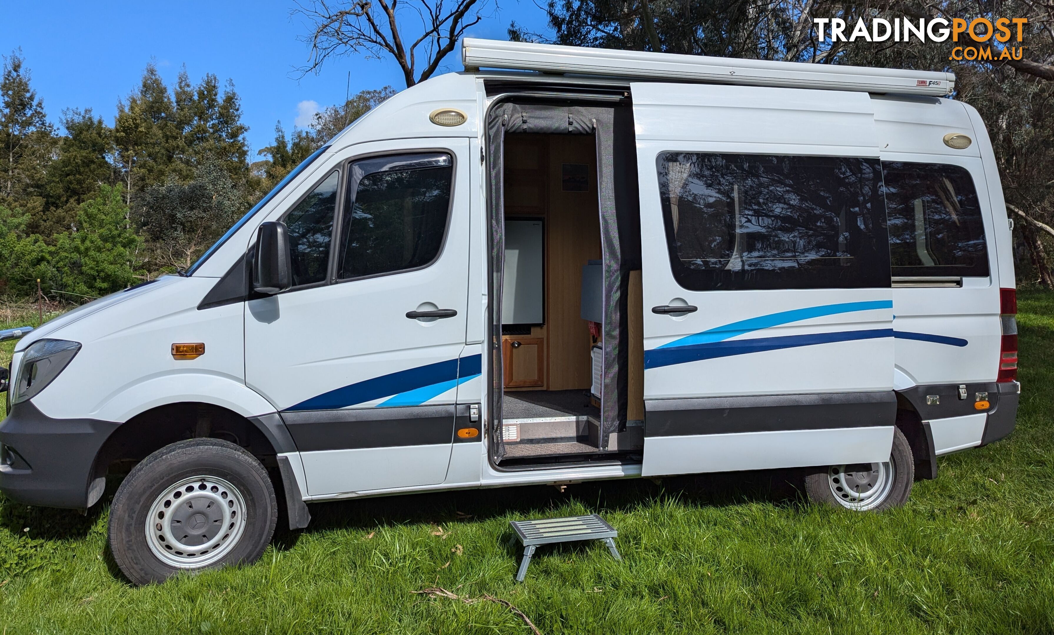 2014 4WD Mercedes Sprinter 319CDI (MWB, high roof)