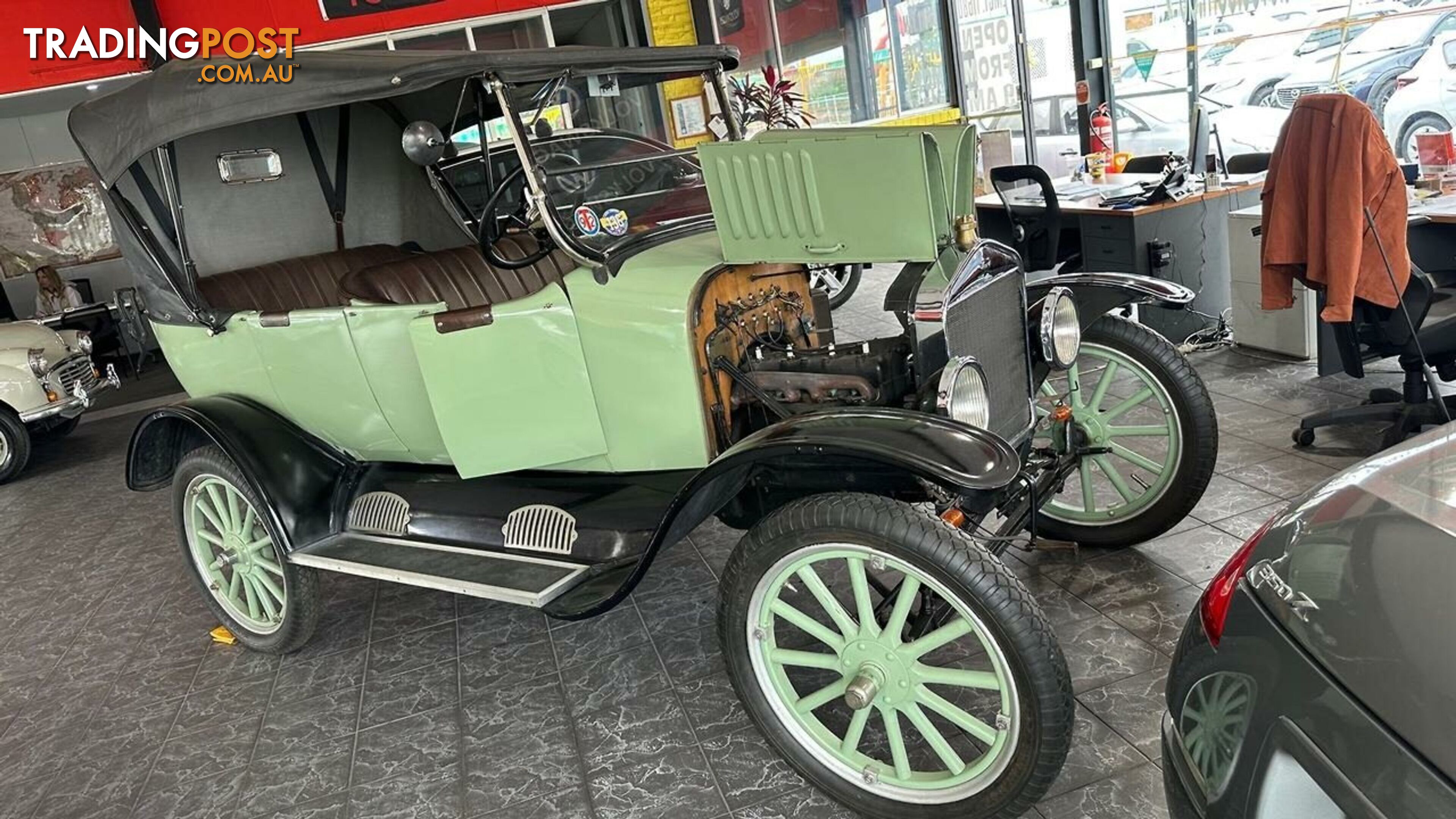 1923 Ford Model T BodyStyle Badge Convertible