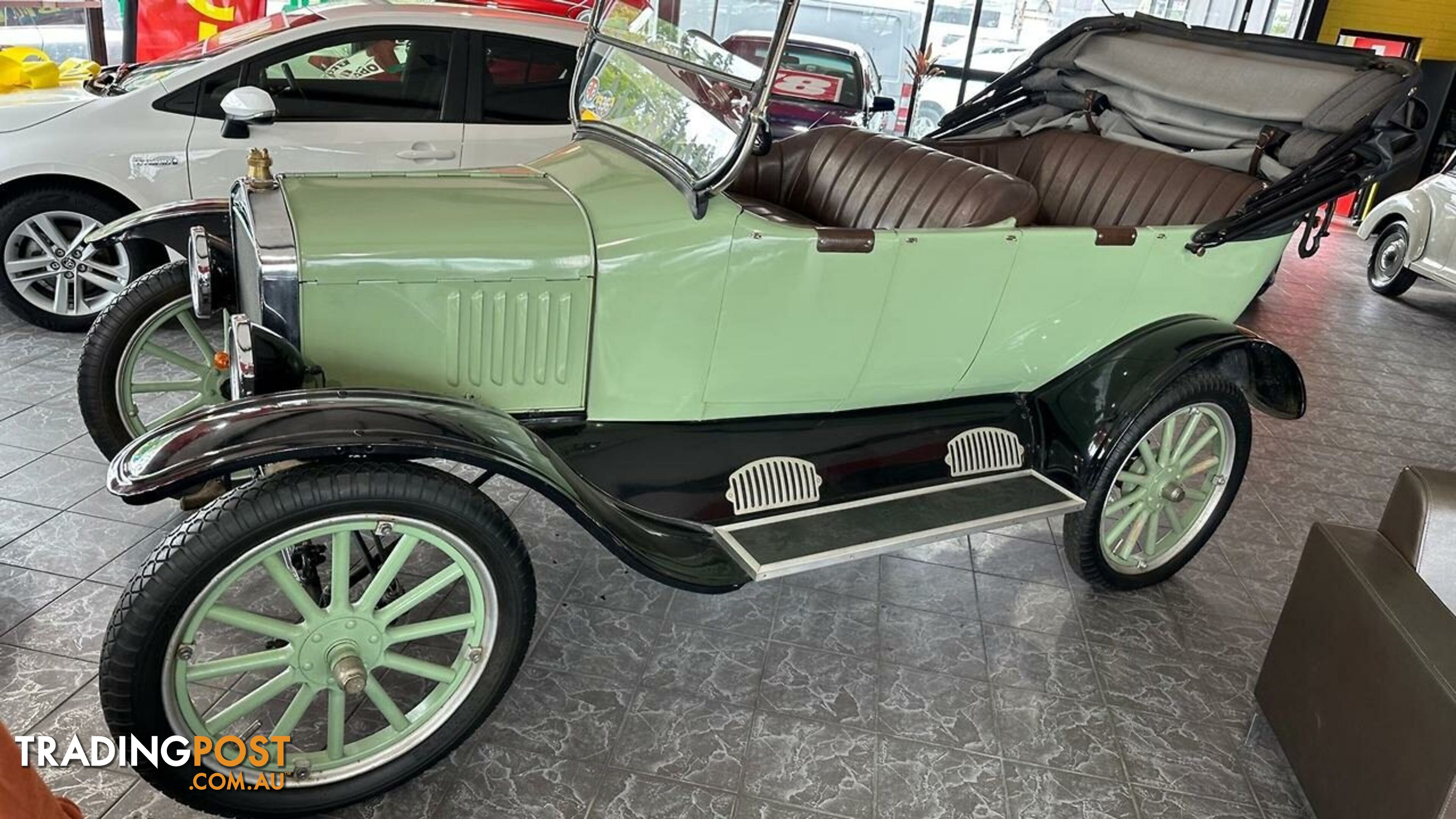 1923 Ford Model T BodyStyle Badge Convertible