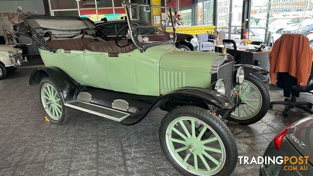 1923 Ford Model T BodyStyle Badge Convertible