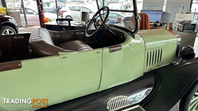 1923 Ford Model T BodyStyle Badge Convertible