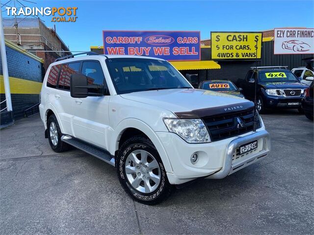 2013 MITSUBISHI PAJERO GLX RLWB(4X4) NWMY14 4D WAGON